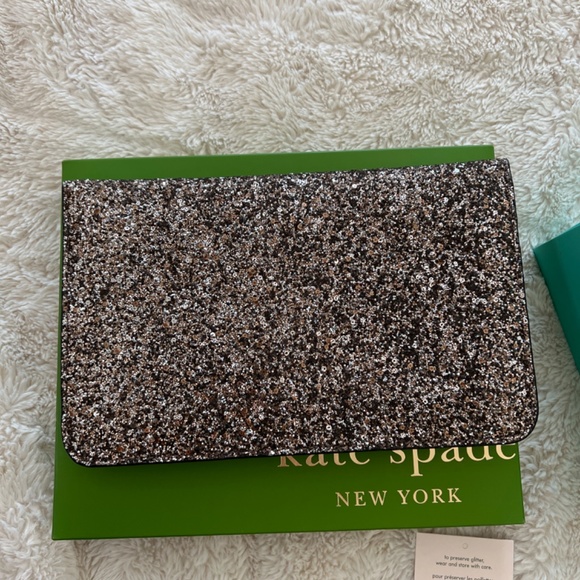 SOLD - kate spade clutch bag - Picture 5 of 5